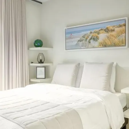 アパート 3br Marina *